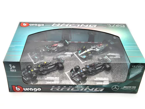 Mercedes GP F1 set - 2023 W14 Lewis Hamilton - 2023 W14 George Russell - 2022 W13 Lewis Hamilton - 2021 W12 Lewis Hamilton - Bburago - 1:43