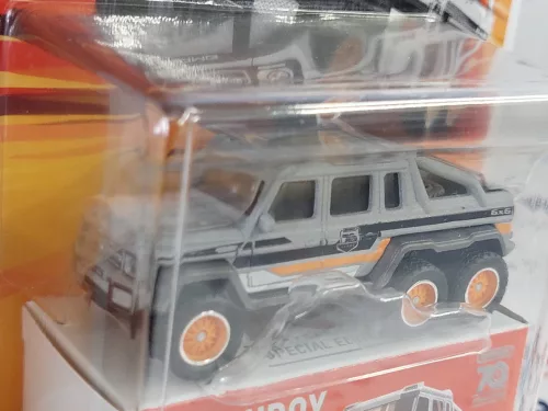 Matchbox Collectors 70 years special edition - No.12 - Mercedes Benz G63 AMG 6x6 - Matchbox - 1:64