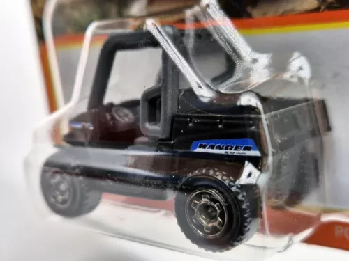 Polaris Ranger - 2023 75/100 - long card - Matchbox - 1:64
