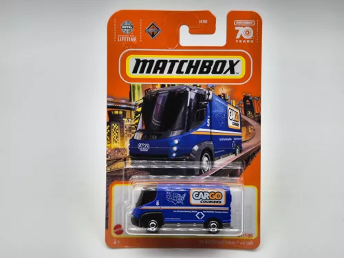 International eStar (2009) - 2023 37/100 - long card - Matchbox - 1:64