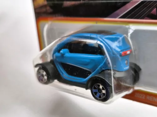 Renault Twizy (2022) - 2023 82/100 - long card - Matchbox - 1:64