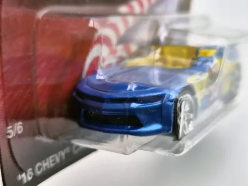 Matchbox Candy - Chevrolet Chevy Camaro Convertible (2016) - 5/6 - long card - Matchbox - 1:64