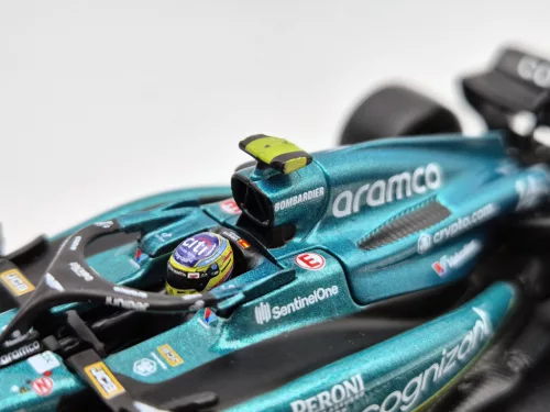 Aston Martin AMR23 F1 #14 (2023) - Fernando Alonso - WITH DRIVER - Bburago - 1:43