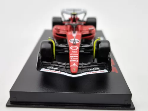 Ferrari SF-23 Team Scuderia F1 #55 (2023) - Las Vegas - Carlos Sainz - WITH DRIVER - Bburago - 1:43