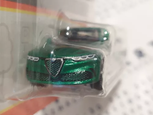Alfa Romeo Tonale (2023) - 50/100 - blister pack - Matchbox - 1:64