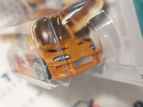 HW Toyota Supra (1994) - Tooned 4/5 - 224/250 - Hot Wheels - 1:64