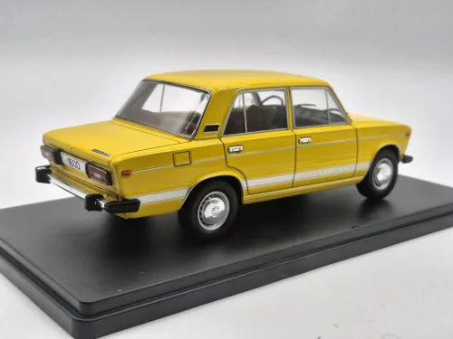 Lada 1600 LS - WhiteBox - 1:24