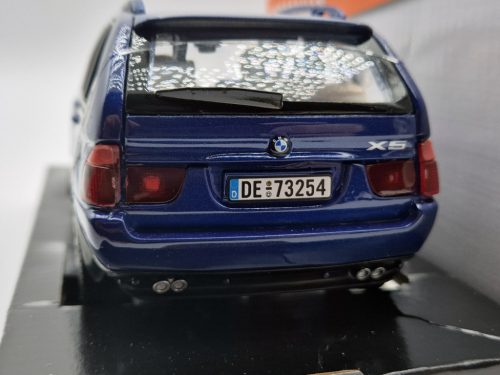 BMW X5 E53 - Motormax - 1:24