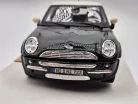 Mini Cooper (2006) - dark green - Maisto - 1:24