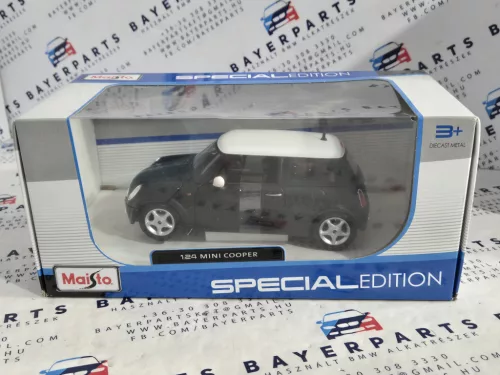 Mini Cooper (2006) - black - Maisto - 1:24