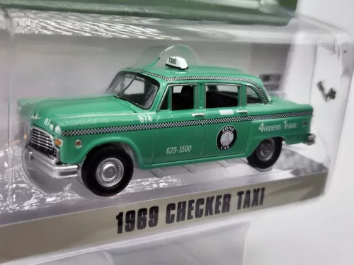 Checker Motors Marathon A11 Staten Island New York Taxi (1969) - Greenlight - 1:64
