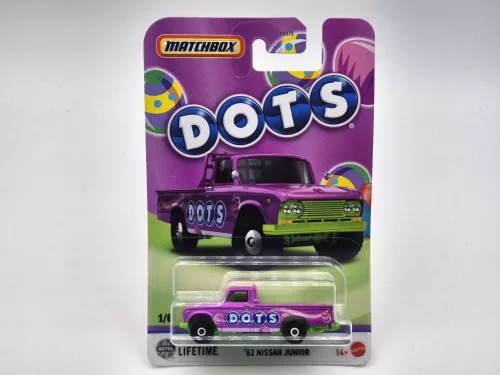 Matchbox Candy - '62 Nissan Junior - 1/6 - long card - Matchbox - 1:64