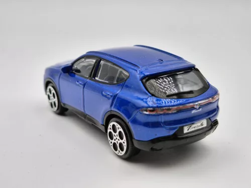 Alfa Romeo Tonale (2023) - blue - Burago - 1:43