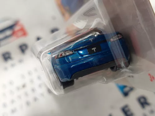 Tesla Model S - 42/125 - blister pack - Matchbox - 1:64
