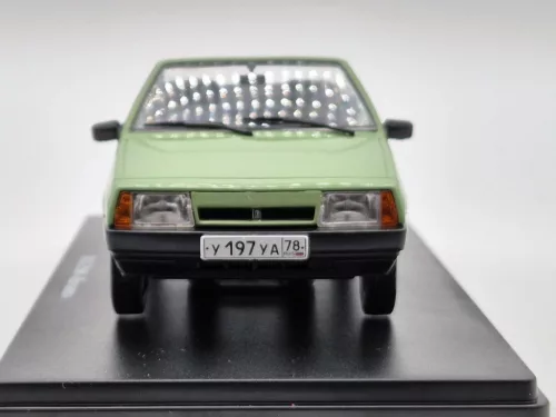 Lada Samara - Vaz 2108 Convertible - Natasha (1986) - Hachette - 1:24
