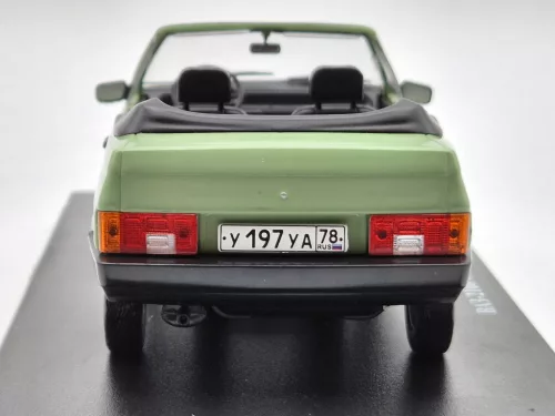 Lada Samara - Vaz 2108 Convertible - Natasha (1986) - Hachette - 1:24