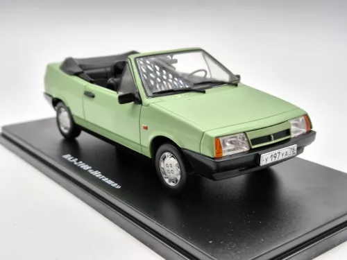 Lada Samara - Vaz 2108 Convertible - Natasha (1986) - Hachette - 1:24