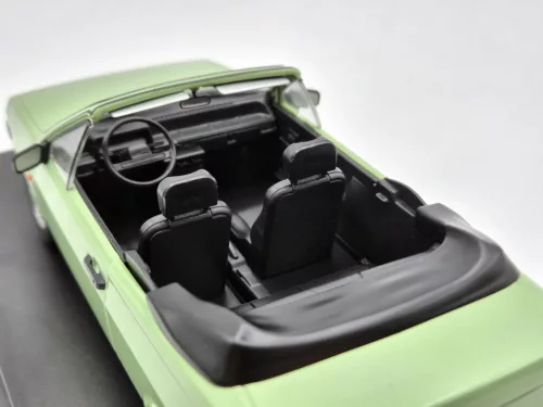 Lada Samara - Vaz 2108 Convertible - Natasha (1986) - Hachette - 1:24