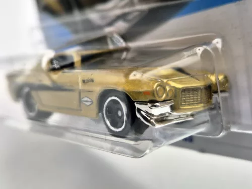 Hot Wheels Chevy Camaro RS (1970) - HW '70s vs. '90s 4/10 - 53/250 - Hot Wheels - 1:64