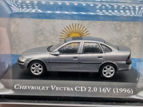Opel / Chevrolet Vectra CD 2.0 - Newsstand - 1:43