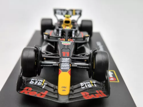 Red Bull RB20 F1 #11 (2024) - Sergio Perez - WITH DRIVER - Bburago - 1:43