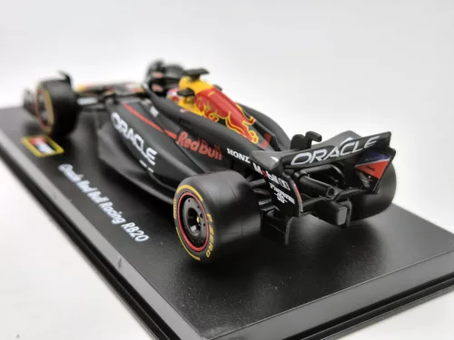 Red Bull RB20 F1 #1 (2024) - Max Verstappen - WITH DRIVER - Bburago - 1:43