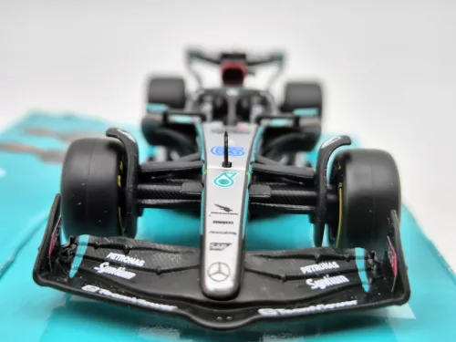 Mercedes GP W15 EQ Performance F1 #63 (2024) - George Russell - Bburago - 1:43