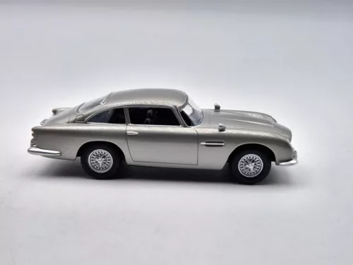 Aston Martin DB5 Coupe (1963) - James Bond - 007 - Norev - 1:43