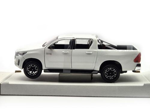 Toyota Hilux Pick-Up (2021) - Maisto - 1:27