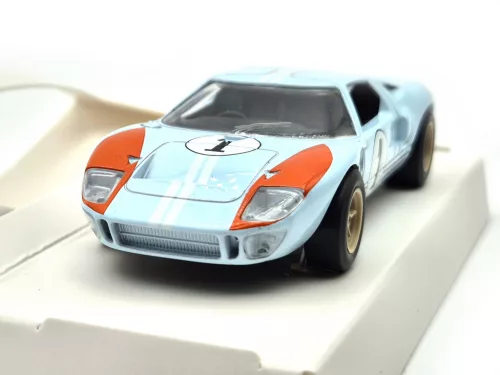 Ford GT40 MKII. 7.0L V8 #2 (1966) - 24h Le Mans - K. Miles - D. Hulme - Norev - 1:43