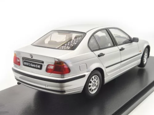 BMW E46 sedan (1999) - silver - KK-Scale - 1:18