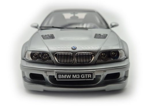 BMW E46 M3 GTR Coupé (2001) – Otto – 1:18