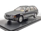 BMW E39 Touring (1998) – black – Triple9 – 1:18