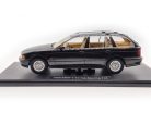 BMW E39 Touring (1998) – black – Triple9 – 1:18