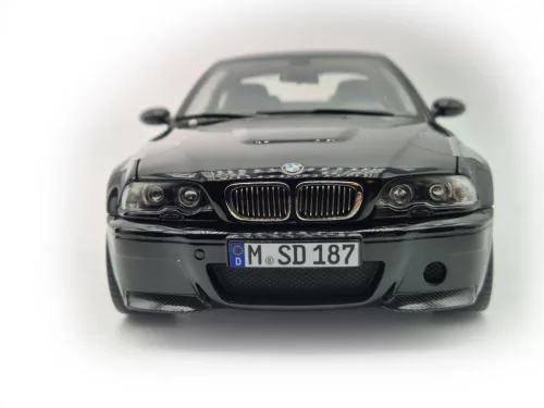 BMW E46 M3 CSL coupe (2003) - black - Norev - 1:18