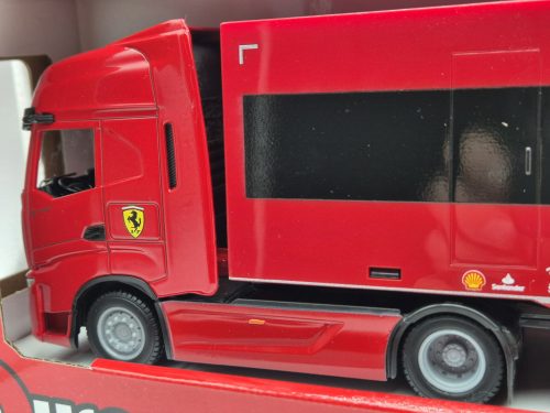 Ferrari Truck Set - Iveco Fiat S-Way 570 - SF-24 F1 #16 - Charles Leclerc - Bburago - 1:43