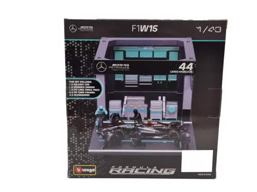 Mercedes Pit Stop - box diorama - W14 EQ Performance F1 #44 (2023) - Lewis Hamilton - with mechanics - Bburago - 1:43
