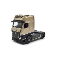   Mercedes Benz Actros 1851 MP4 Gigaspace truck (2018) - Maisto - 1:64