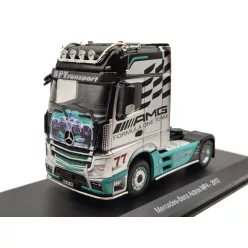   Mercedes-Benz Actros MP4 AMG Petronas F1 truck – Edicola – 1:43