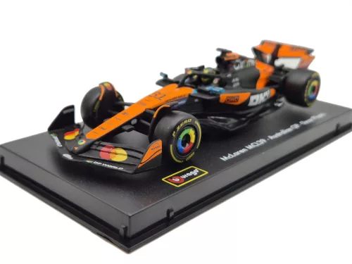 McLaren MCL39 F1 #81 (2025) – Oscar Piastri – WITH DRIVER – Bburago – 1:43