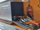 McLaren truck set – Mercedes Actros 2 Gigaspace + MCL38 F1 #4 – Lando Norris race car – Bburago – 1:43