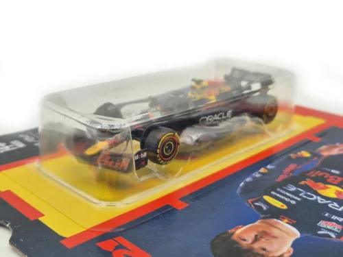 Red Bull RB21 F1 #22 (2025) - Yuki Tsunoda -  Bburago - 1:64