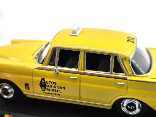 Mercedes-Benz 200 (1966) - Brussels taxi - Edicola - 1:43