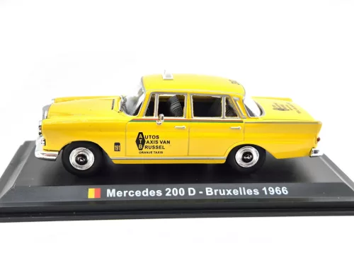 Mercedes-Benz 200 (1966) - Brussels taxi - Edicola - 1:43