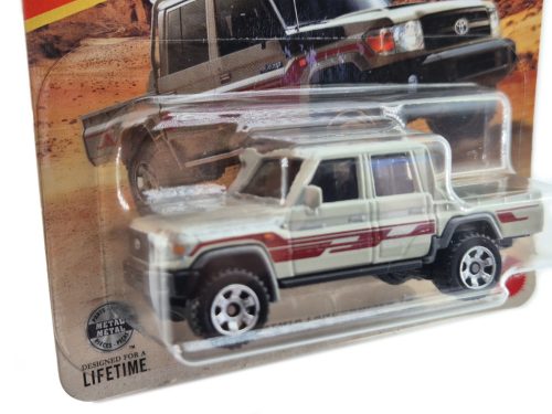 Toyota Land Cruiser 78 (2017) - 40/125 - Matchbox - 1:64 model car