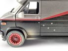 GMC Vandura (1983) - The A-Team - battle damaged (mud / bullet holes) - Greenlight - 1:24