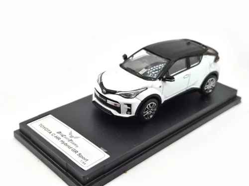 Toyota C-HR Hybrid GR Sport - DieCastTeam - 1:64 model car