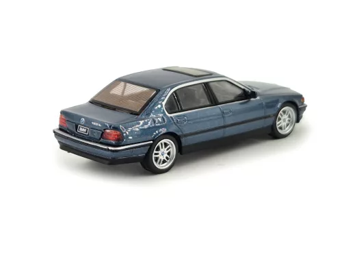 BMW E38 750iL (1998) - Mini GT - 1:64 model car