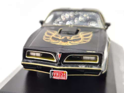 Pontiac Firebird Trans Am (1977) - Edicola - 1:43 model car